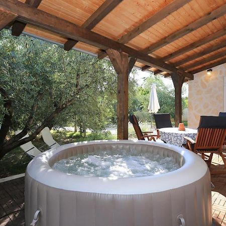 Hacienda Mia With Yacuzzi And Free Parking Zadar Exterior foto