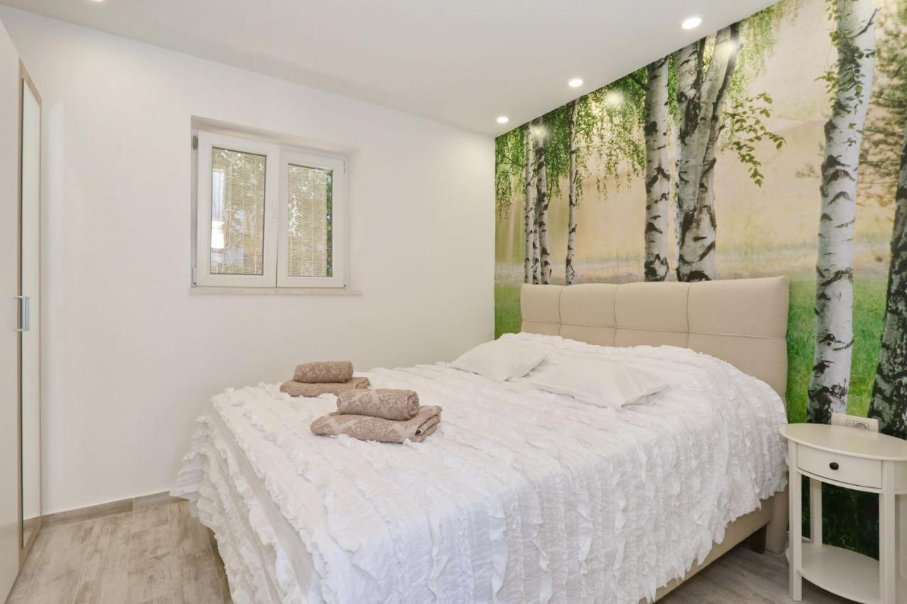 Hacienda Mia With Yacuzzi And Free Parking Zadar Exterior foto