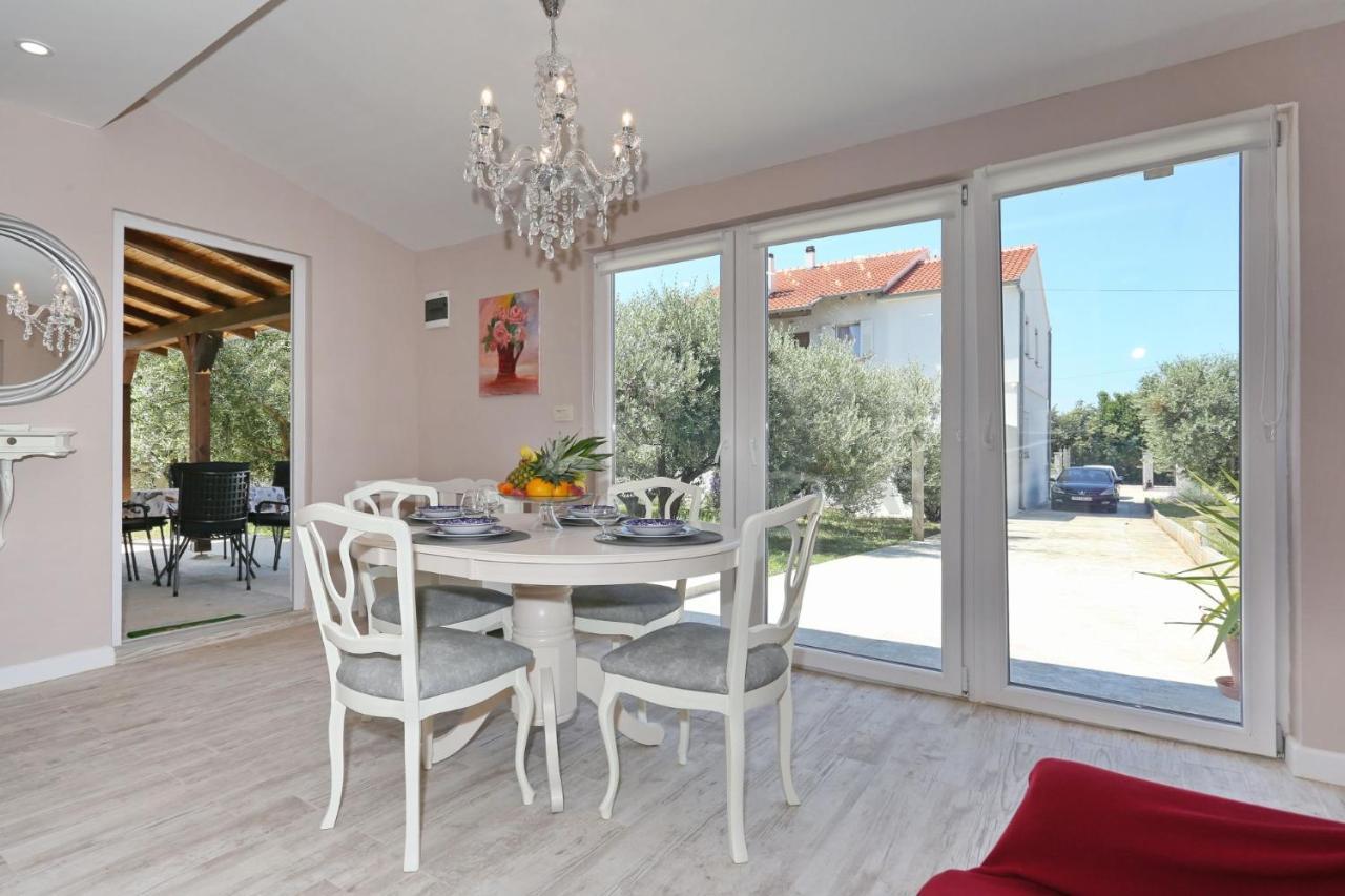 Hacienda Mia With Yacuzzi And Free Parking Zadar Exterior foto
